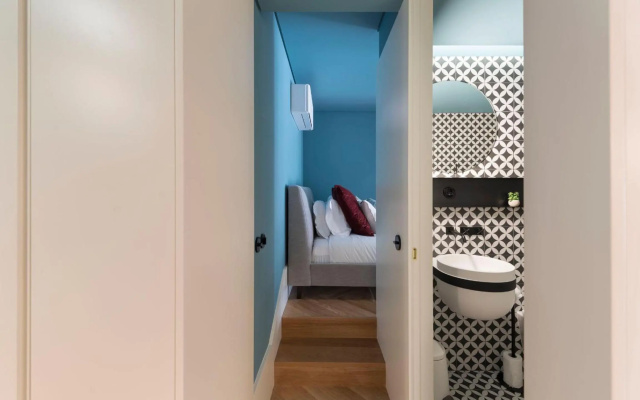 Ribeira Old Town Charming Flat w/ AC by LovelyStay