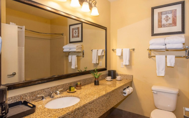 Natchez Grand Hotel & Suites On the River