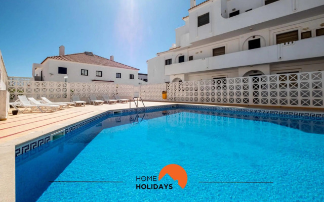 #029 Flat Sea View Pool Beach New Town