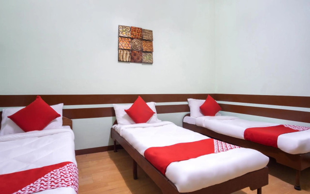 Maanyag Pension House