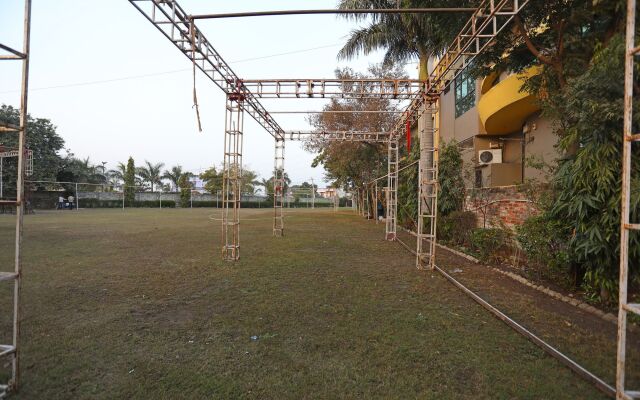 OYO 10967 Dhola Maru Resort