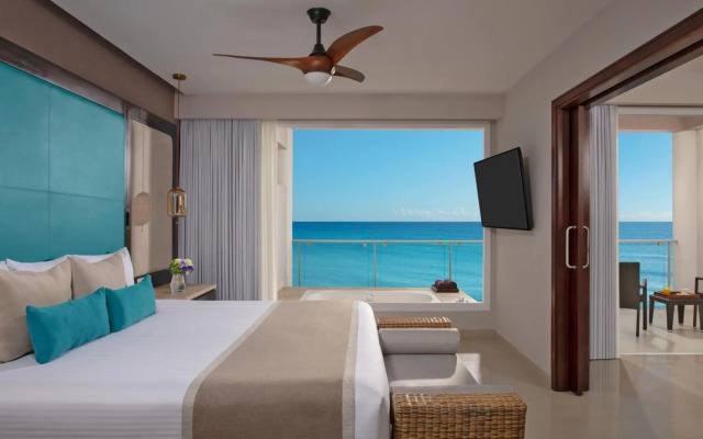 Dreams Jade Resort & Spa - All Inclusive