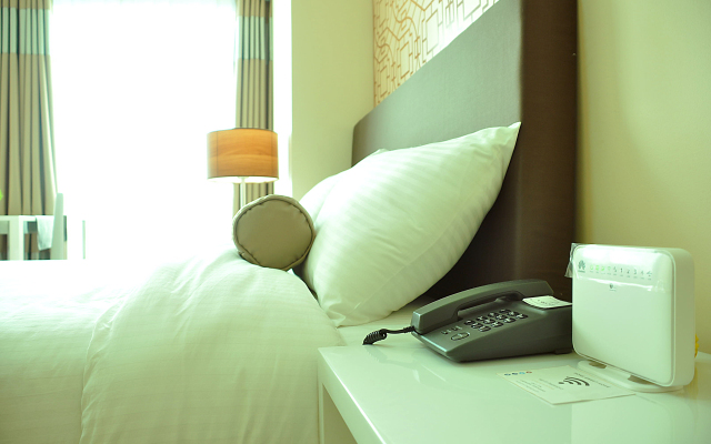 CSuites at Two Central Residences