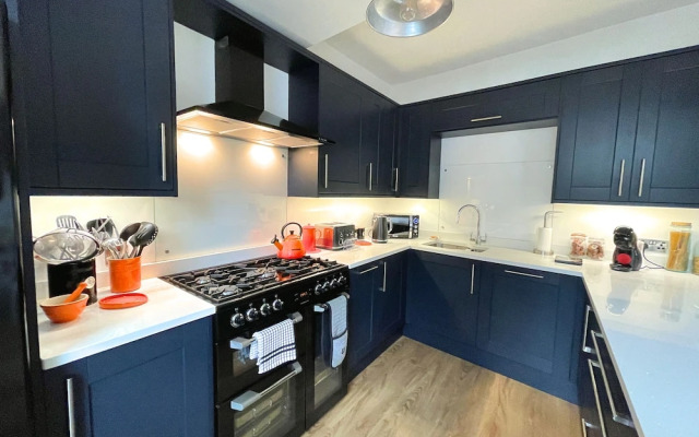 Lovely Comfortable 3BR Property
