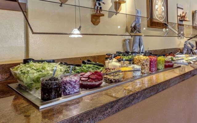 Red Lion Hotel Monterey