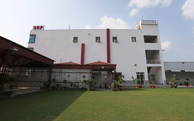 Shree Ram Palace By OYO Rooms