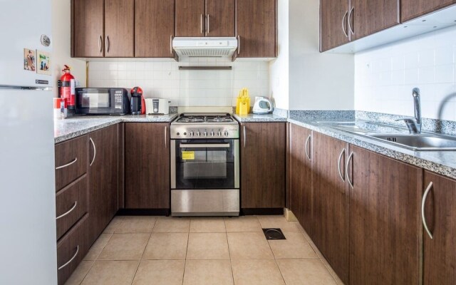 Regal 1BR Apartment With Tranquil Settings in Jvc!