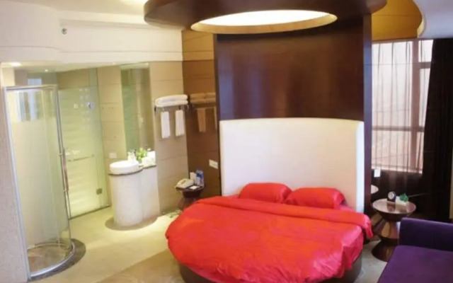 New Empire Hotel