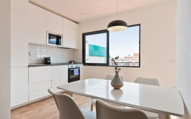 Urban Chill Apartments By Olala Homes