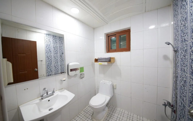 Jangseung Park Pension