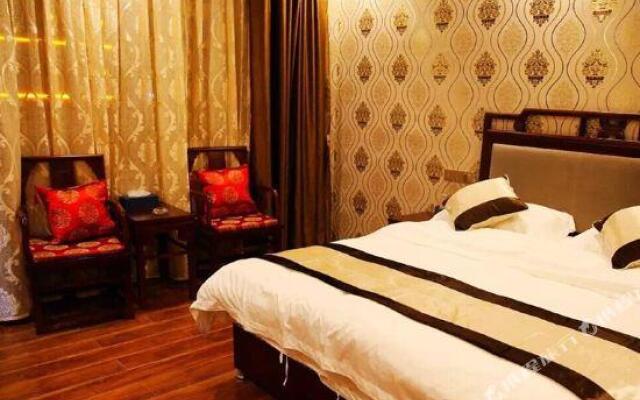 Xueyu Chongcao Hotel