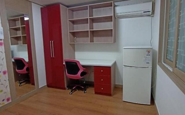 Dongdaemun Studio