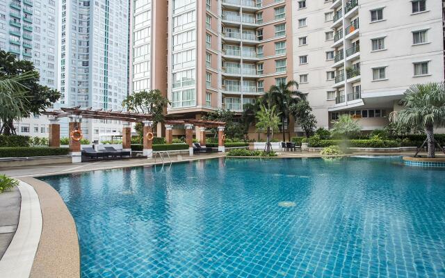 The Narathiwas Hotel & Residence Bangkok