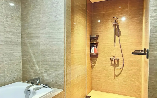 Fairview House - Luxstay near Airport