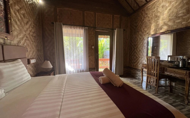 Rijet Villa Beach & Restaurant