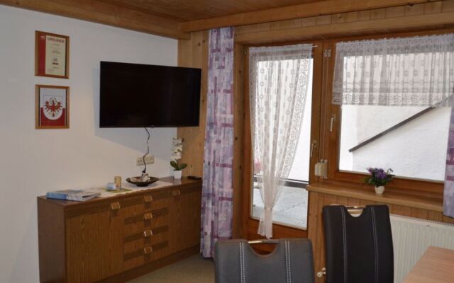 The Siegele (KPL571)