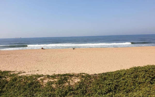 34 Kyalanga Beachfront Apartment