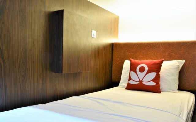 ZEN Rooms Duta Merlin