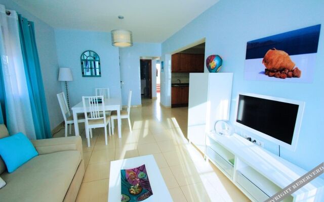 Evita Beach Apartamentos Y Suites