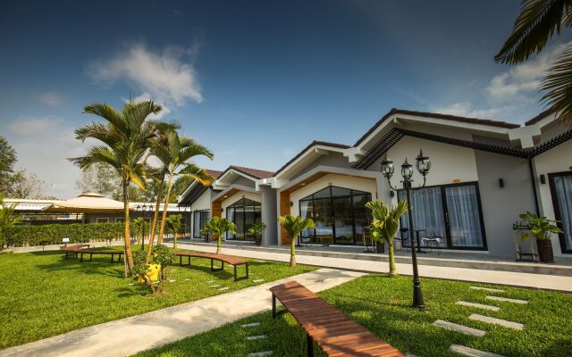 Sandy Clay Bungalows