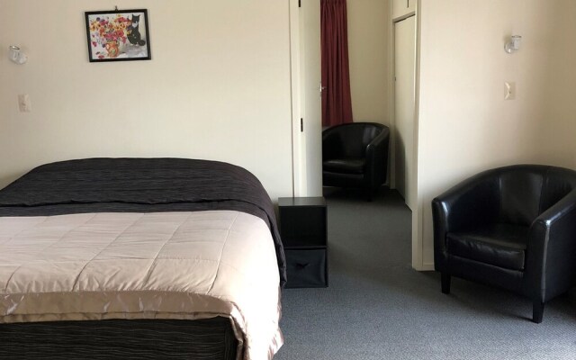 Alexandra Garden Court Motel