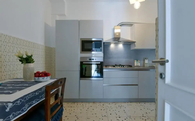 Una Finestra su Villa Durazzo by Wonderful Italy