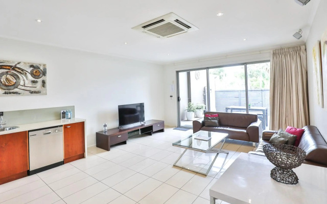 Indulge Apartments Langtree