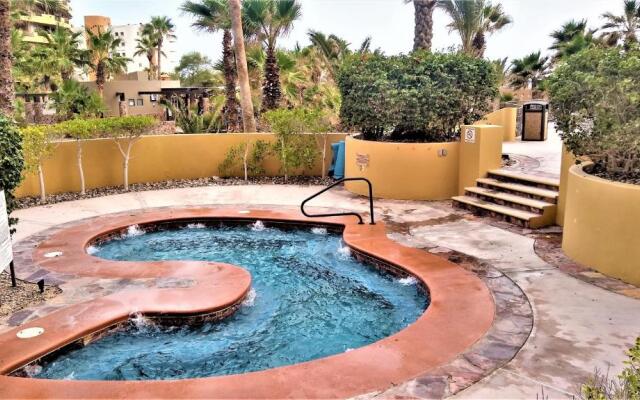 Bella Sirena Luxury Resort 205-D