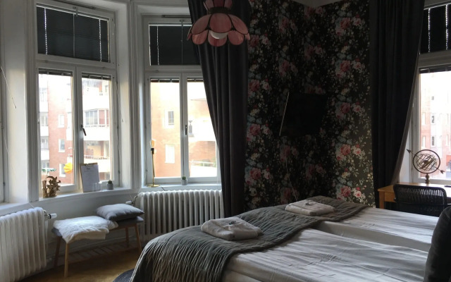 Morris Hotel