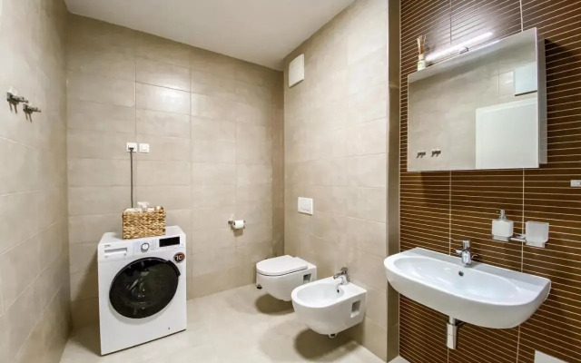 Seaview Apt Koper 1