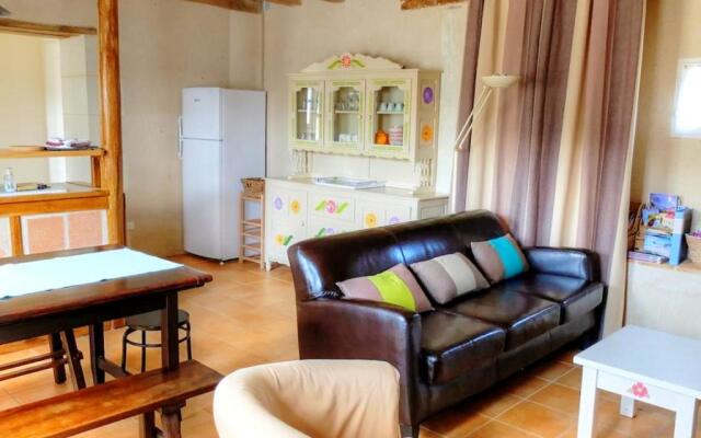 Gîte Mazières-de-Touraine, 3 pièces, 4 personnes - FR-1-381-200