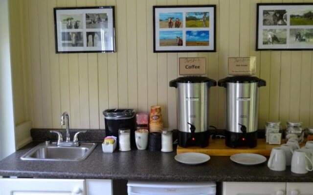 Tranquil Acres Guest House