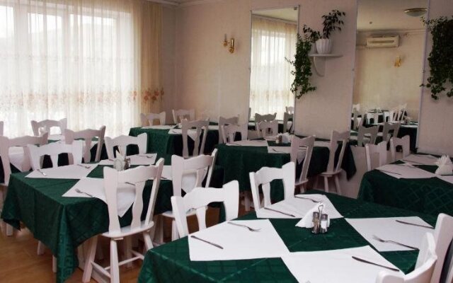Kyiv Hotel