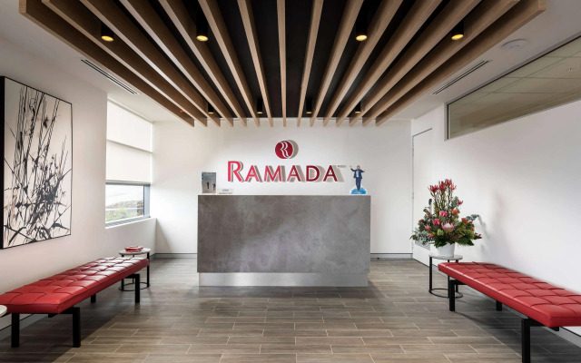 Ramada VetroBlu Scarborough Beach