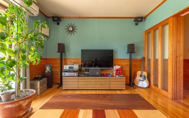 Share Creative&Bed 'adonoan'