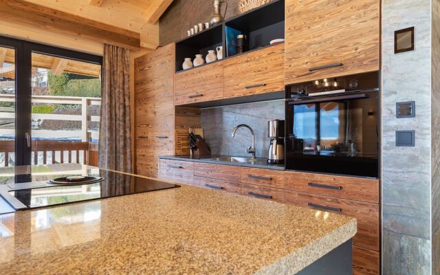 Magnificent Chalet in Niedernsill with Garden