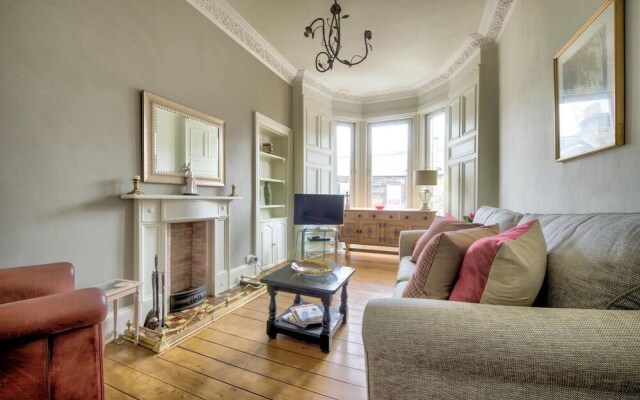 Bright And Homely 1Bdr Close To City Centre