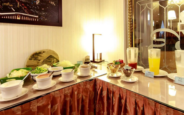 Chungli Business Hotel