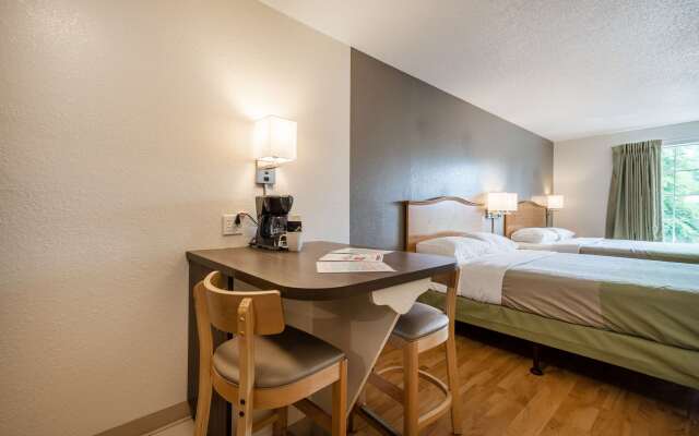 Studio 6 Roswell, GA - Atlanta