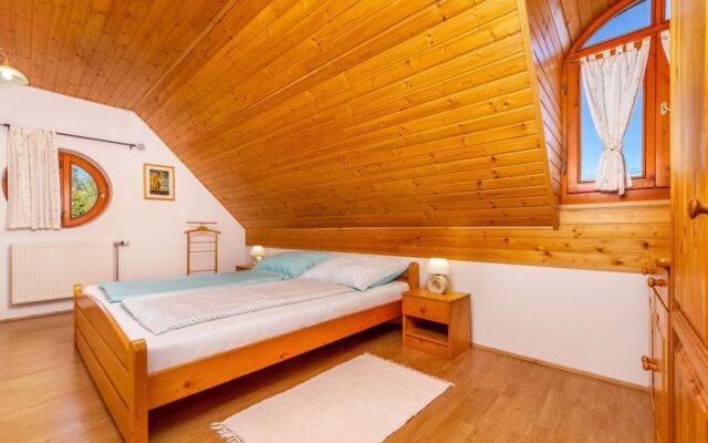 House Kamilla Balatonbereny