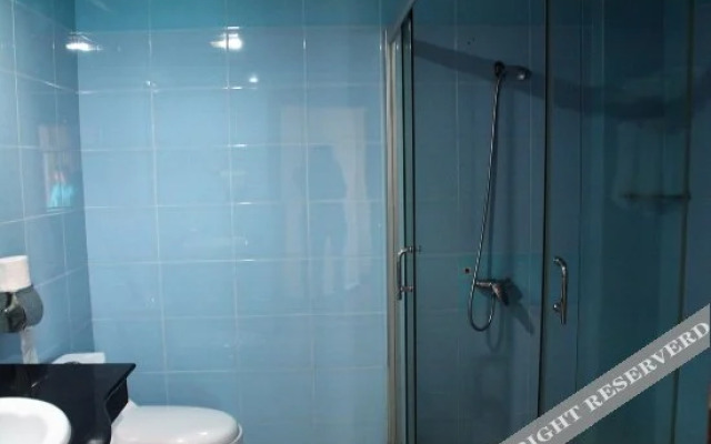 Yihe Hotel