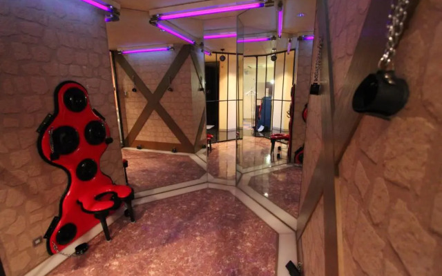 Hotel LaLa (Adult Only)