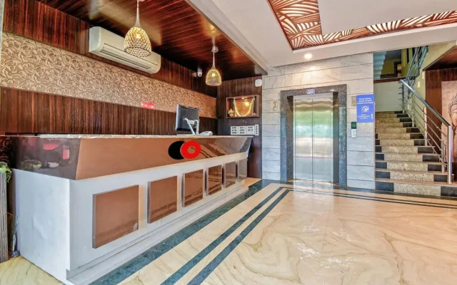 Nakshatra Comforts by OYO Rooms