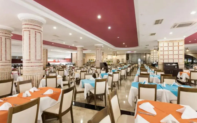 Nova Park Hotel