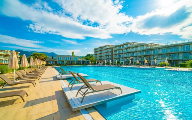 Karya Family Resort Hotel