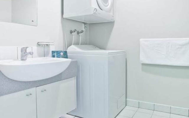 Crown on Cintra Lane Serviced Apartments
