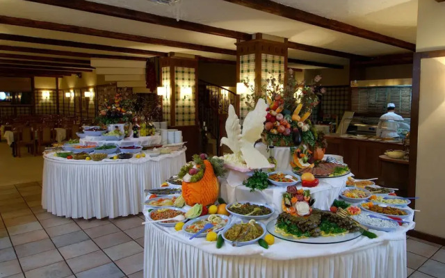 Beceren Otel