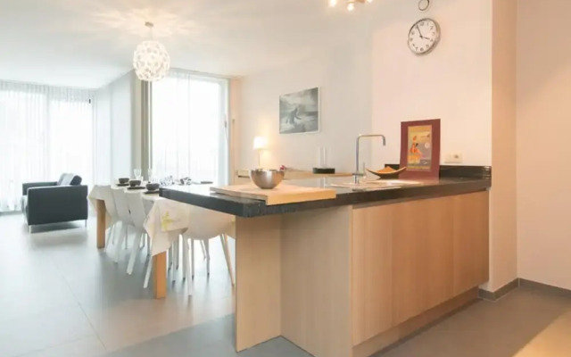 Penthouse in Ostend With sea View Dining
