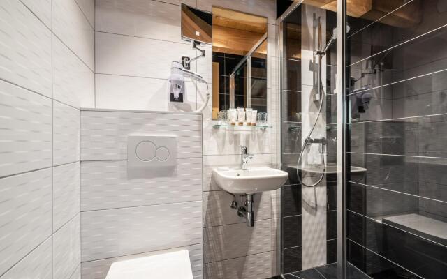 ETOILE - Modern Apartment with wellness area