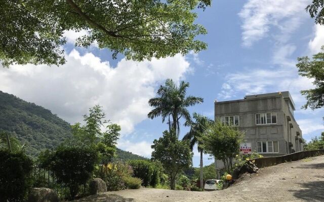 Lucky Hot Spring B&B